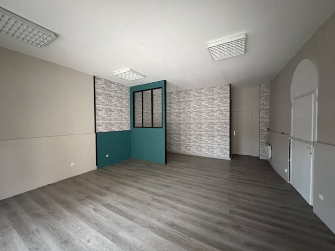 Location Immobilier Professionnel Local commercial Castelnaudary (11400)