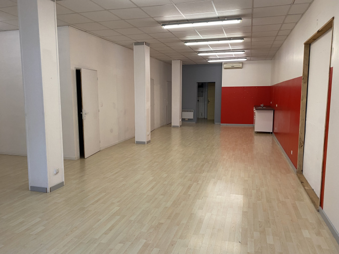 Location Immobilier Professionnel Local commercial Revel (31250)